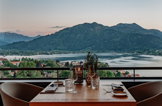 Tisch mit Panoramasicht